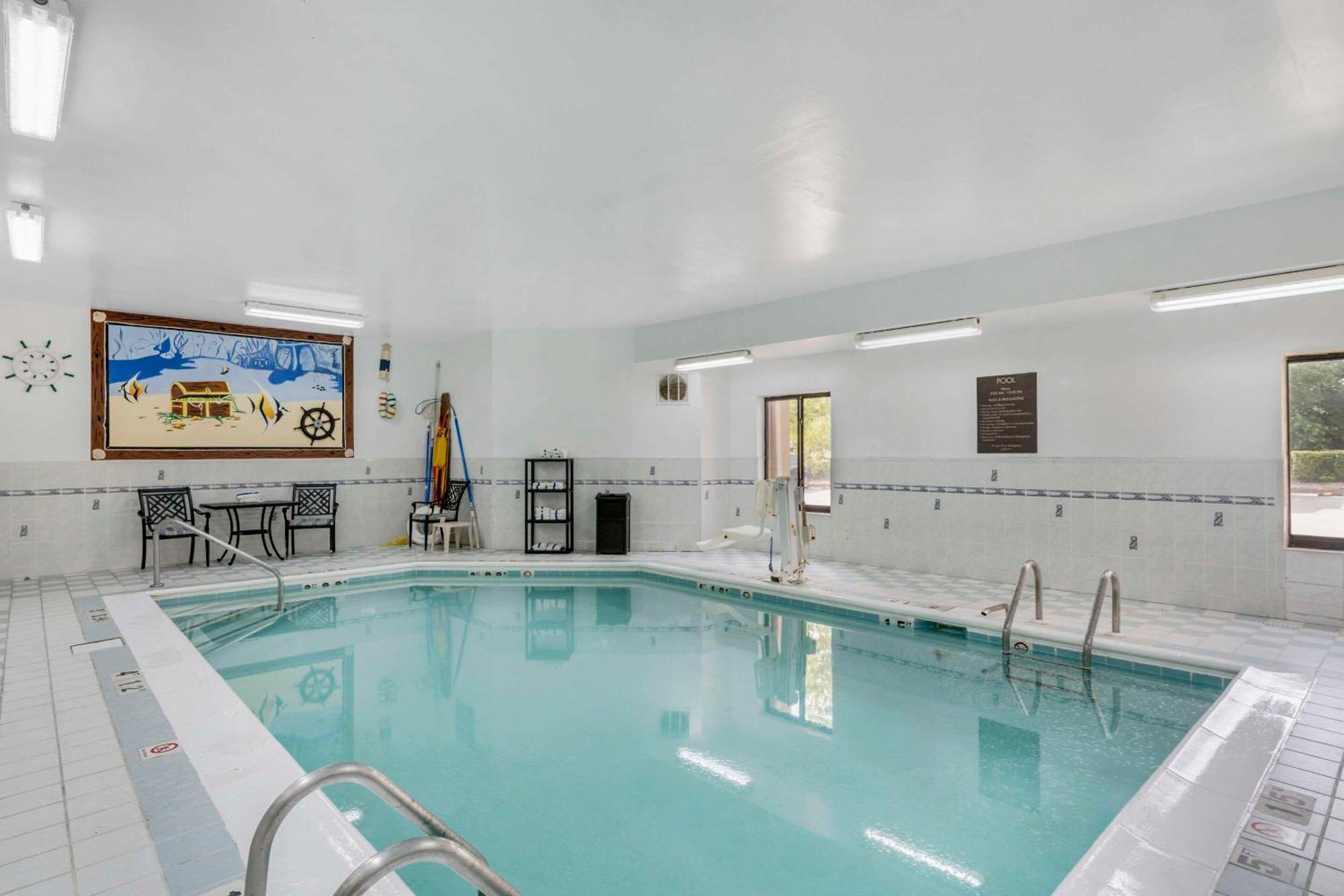 Comfort Inn & Suites La Grange Екстериор снимка